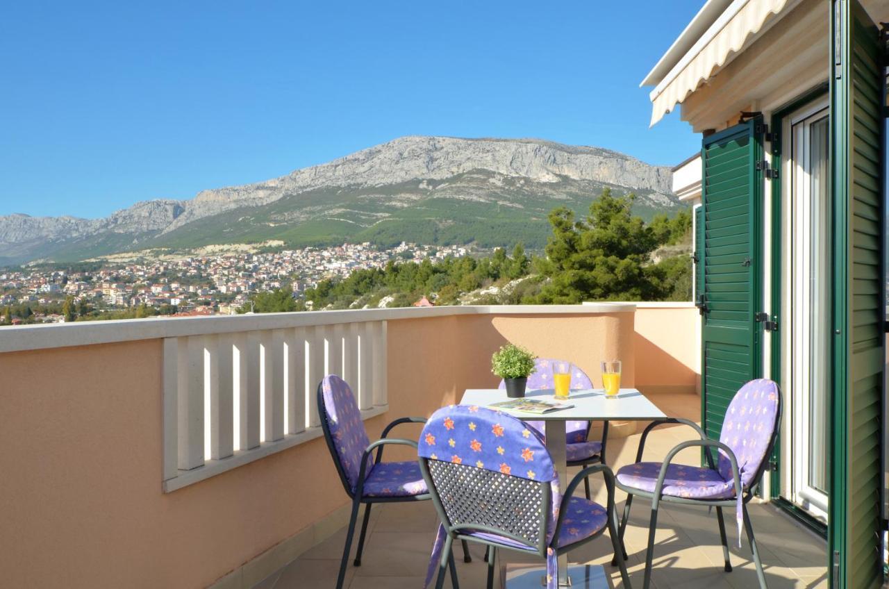 Apartmani Adela Solin Exterior photo